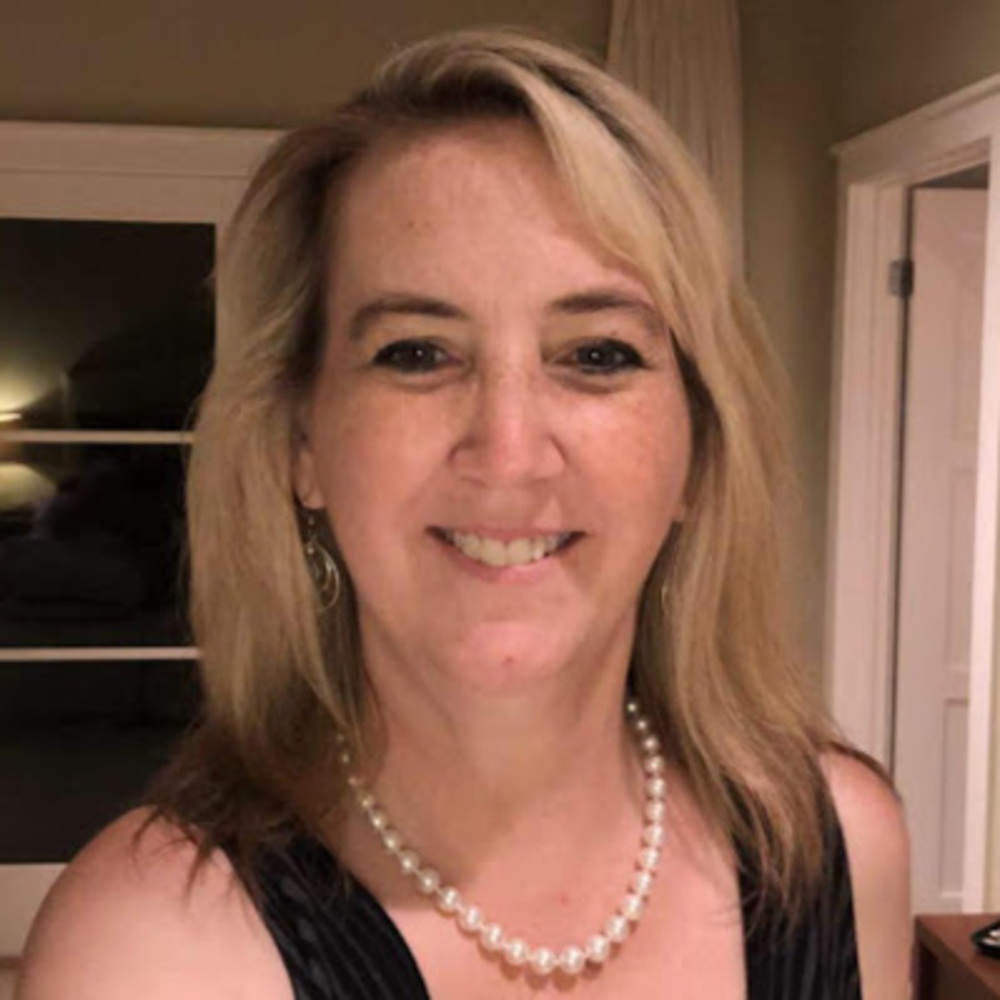 Meet your Posher, Laura